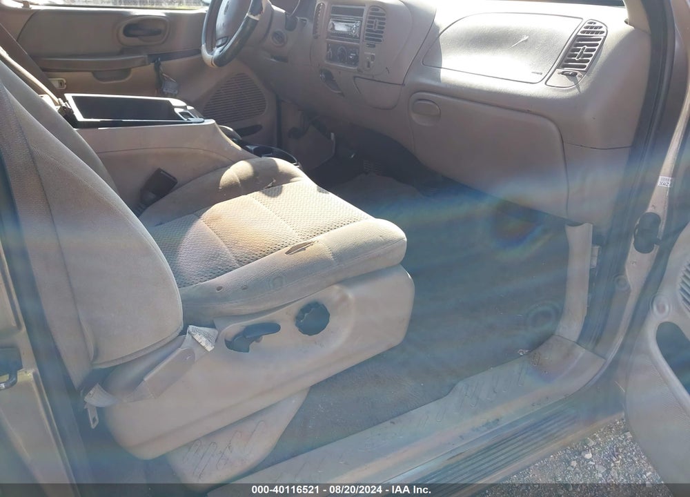 2001 FORD F-150 XL/XLT VIN: 1FTZX17201NB55247