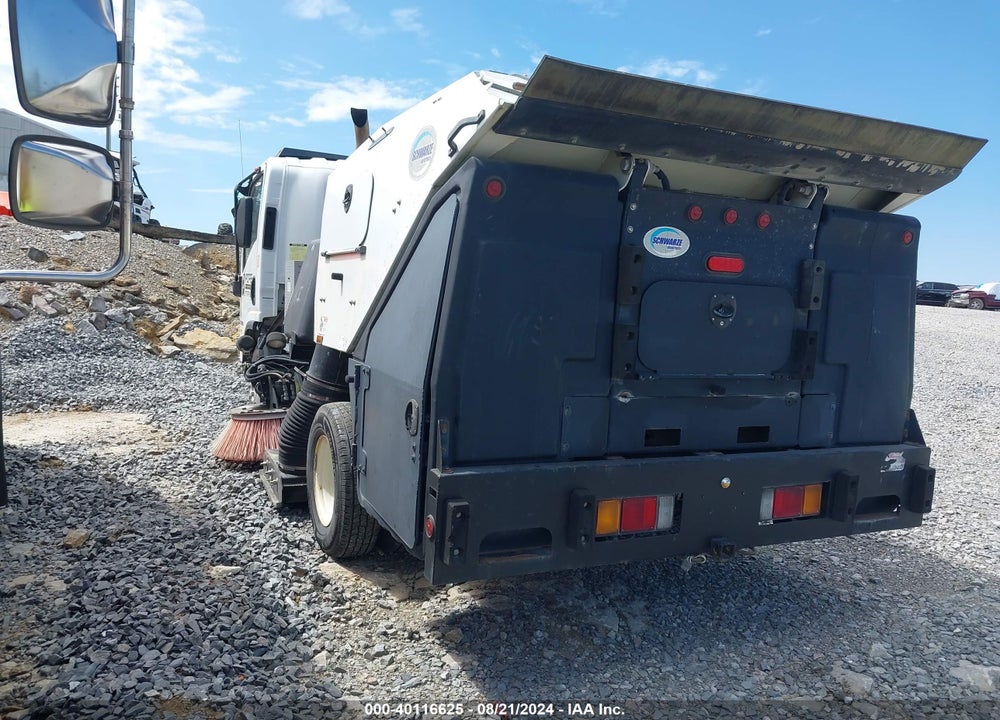 2014 ISUZU NPR HD DSL REG AT VIN: JALC4W169E7005119