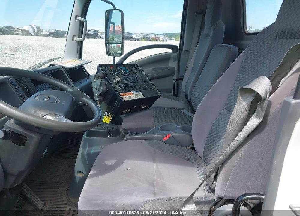 2014 ISUZU NPR HD DSL REG AT VIN: JALC4W169E7005119