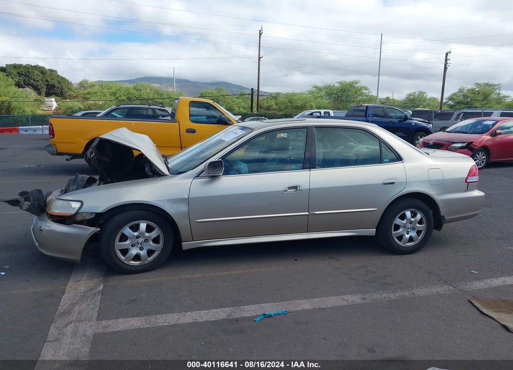2002 HONDA ACCORD 2.3 EX VIN: JHMCG56672C011143