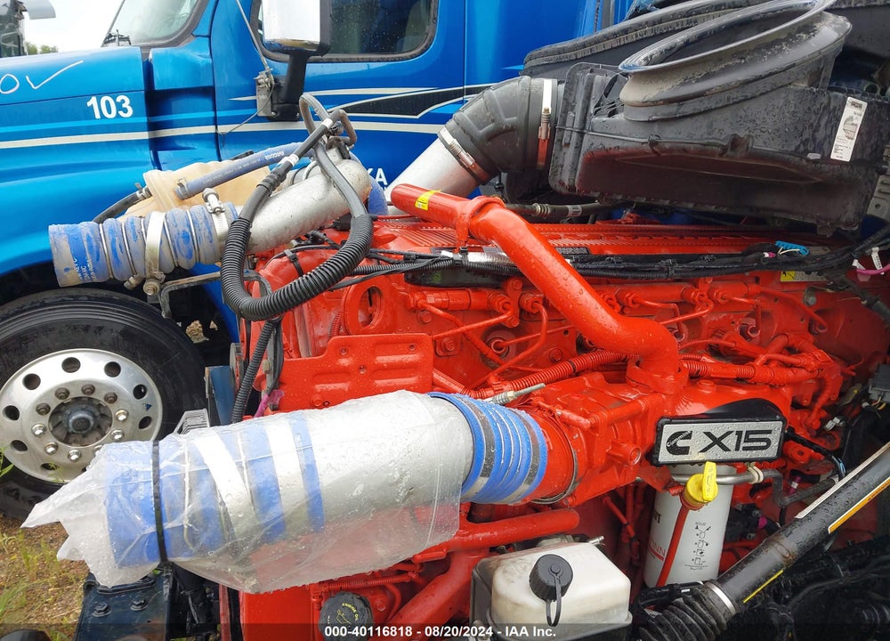 2022 KENWORTH T680 VIN: 1XKYD49X9NJ496792