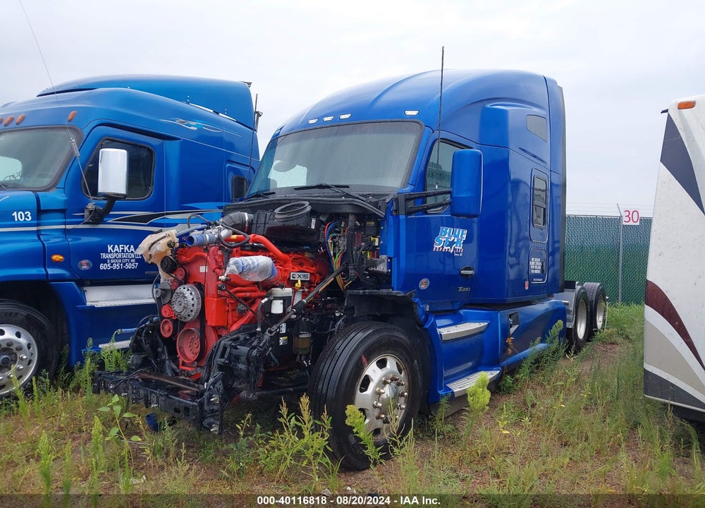 2022 KENWORTH T680 VIN: 1XKYD49X9NJ496792