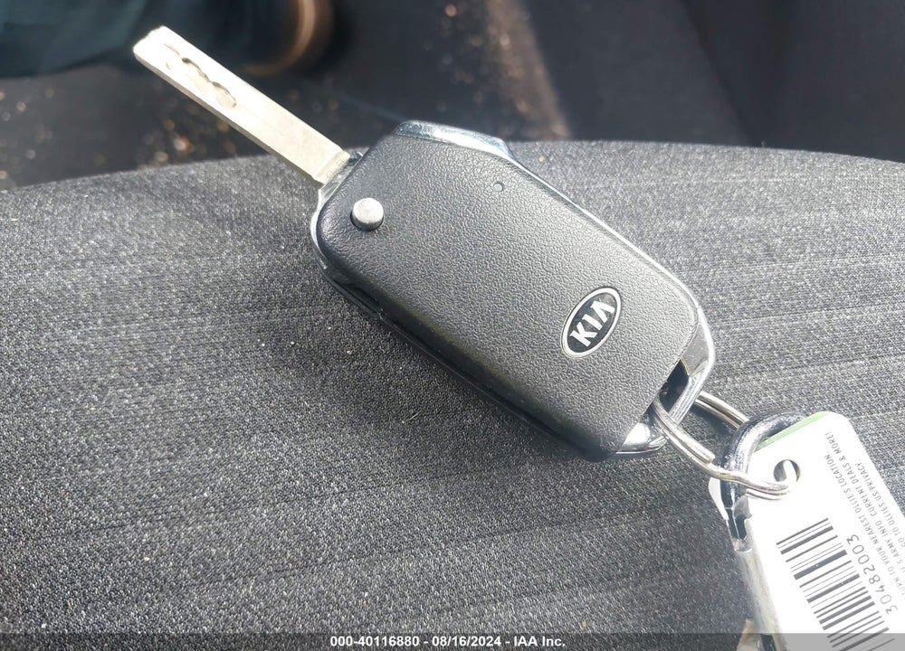 2020 KIA SOUL GT LINE VIN: KNDJ63AU7L7004872
