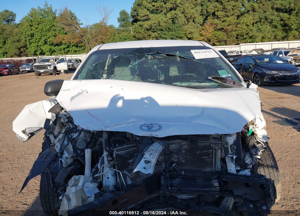 2015 TOYOTA SIENNA L 7 PASSENGER VIN: 5TDZK3DCXFS543935