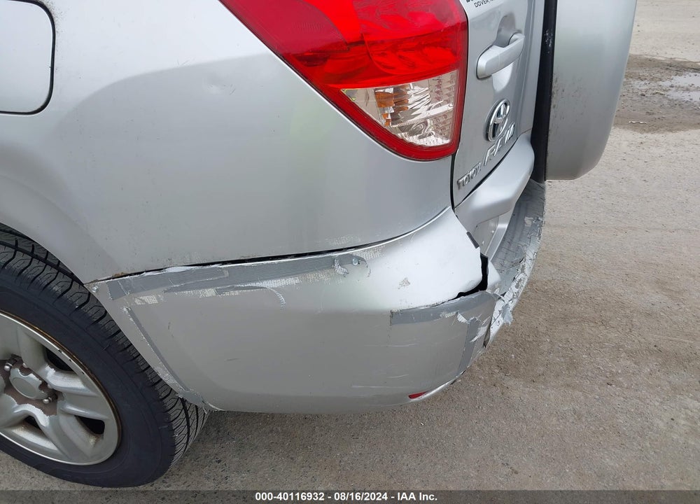 2007 TOYOTA RAV4 VIN: JTMBD33V275123110