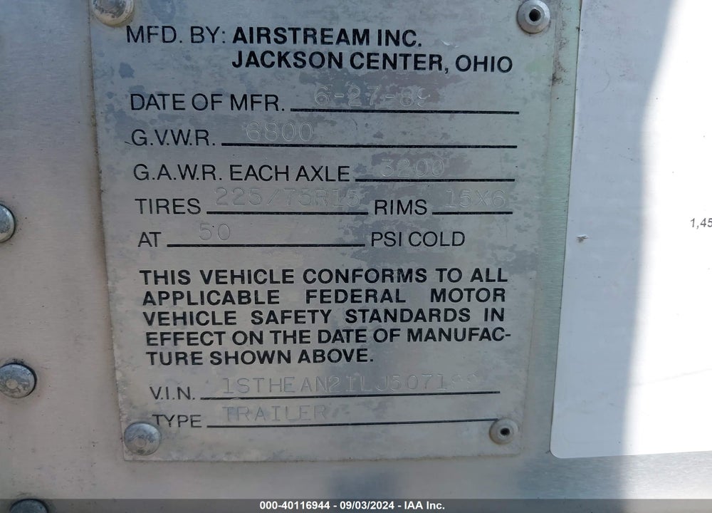 1990 AIRSTREAM EXCELLA VIN: 1STHEAN21LJ507199