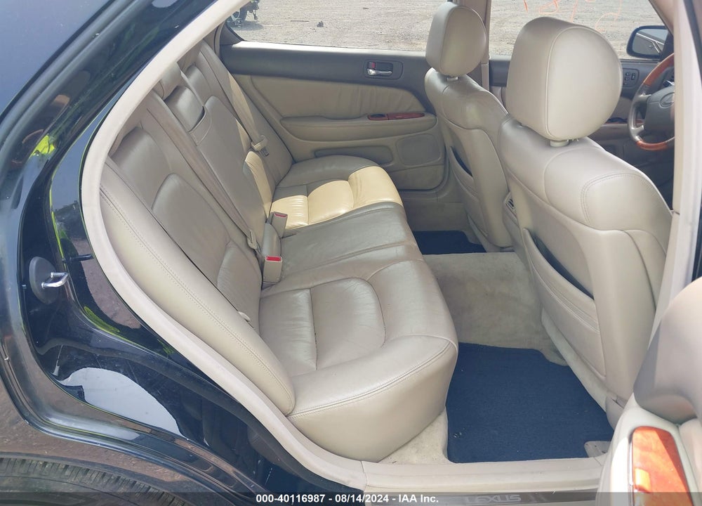 2000 LEXUS LS 400 VIN: JT8BH28F0Y0180290