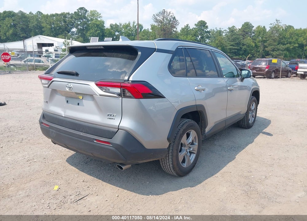 2022 TOYOTA RAV4 XLE VIN: 2T3P1RFV5NW285767