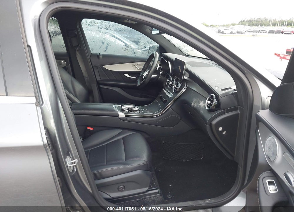 2019 MERCEDES-BENZ GLC 300 VIN: WDC0G4JB1K1000258