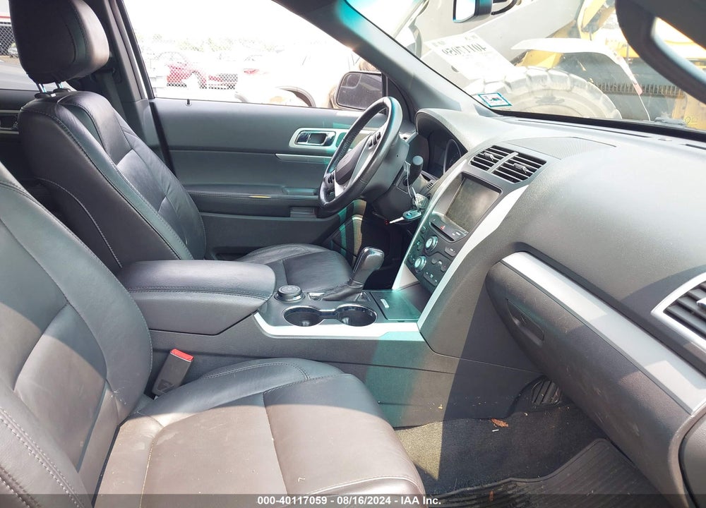 2015 FORD EXPLORER XLT VIN: 1FM5K8D84FGC55468