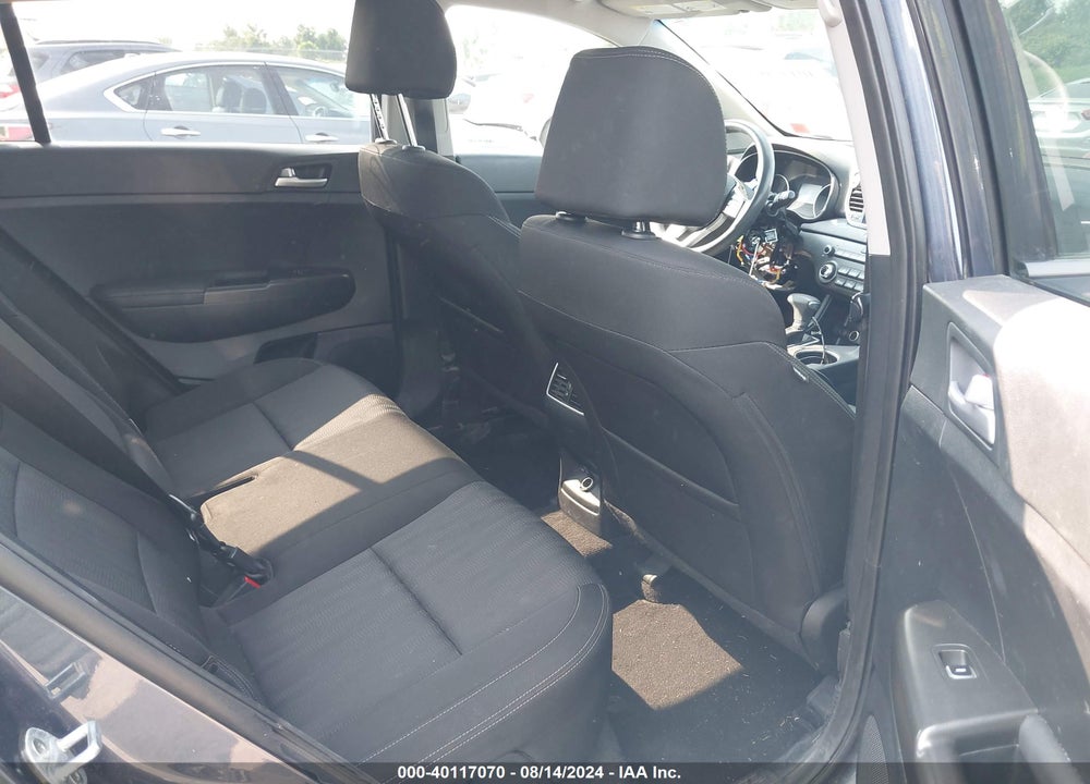 2021 KIA SPORTAGE LX VIN: KNDPMCAC0M7851810