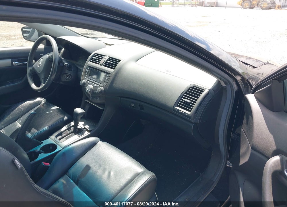 2005 HONDA ACCORD 3.0 EX VIN: 1HGCM82655A002394