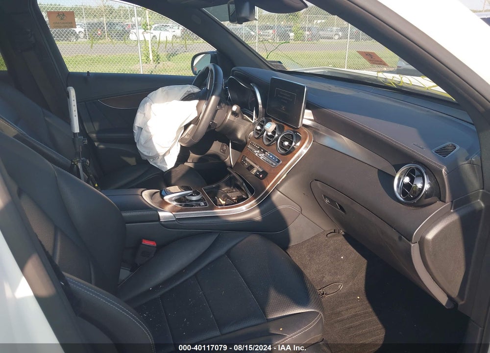 2019 MERCEDES-BENZ GLC 300 4MATIC VIN: WDC0G4KB1KV136705