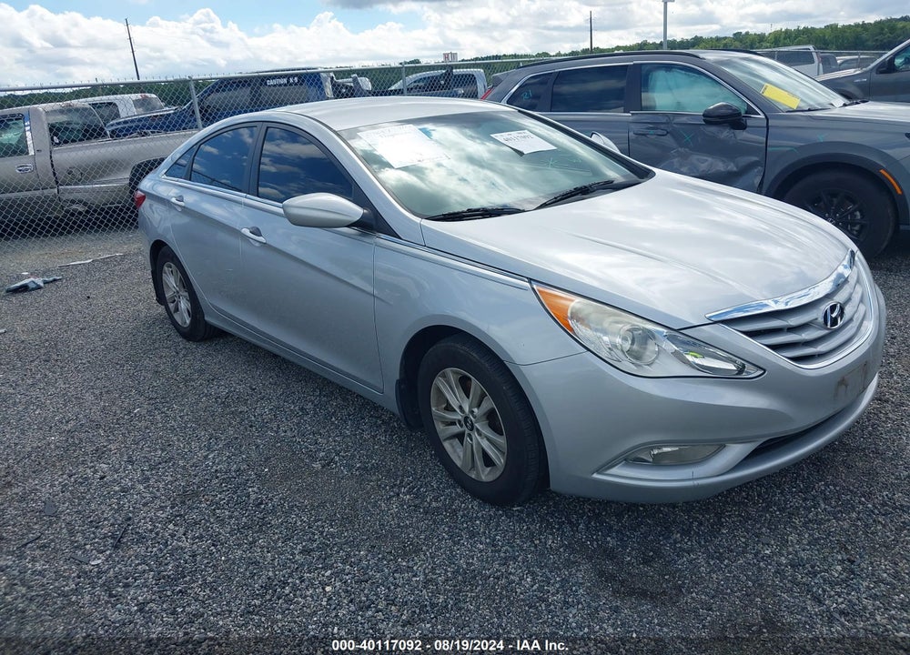 2013 HYUNDAI SONATA GLS VIN: 5NPEB4AC4DH547104