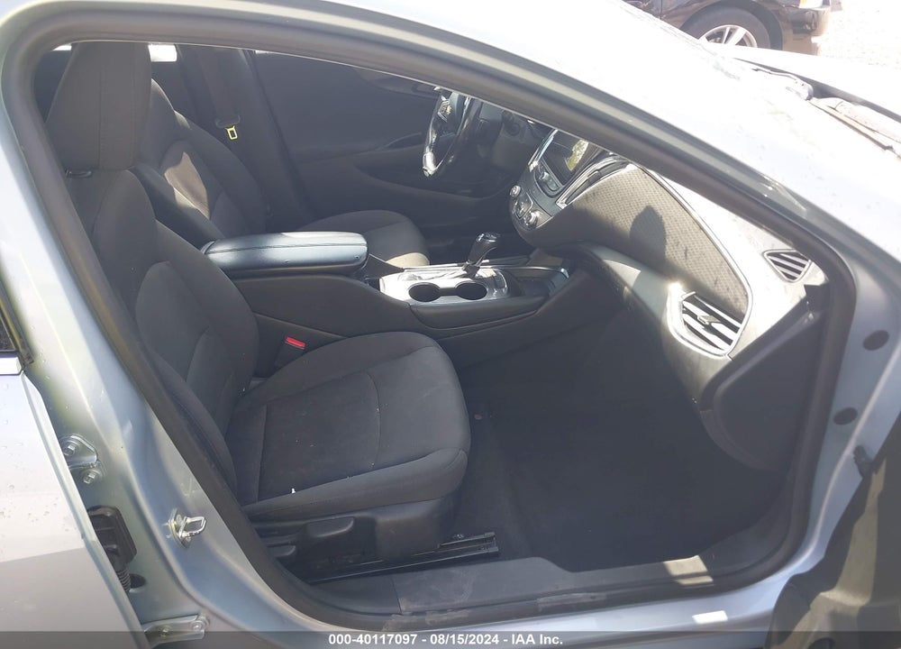 2018 CHEVROLET MALIBU VIN: 1G1ZD5ST7JF127268