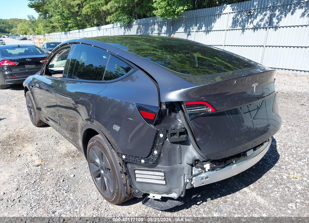 2024 TESLA MODEL Y LONG RANGE DUAL MOTOR ALL-WHEEL DRIVE VIN: 7SAYGDEEXRA307345