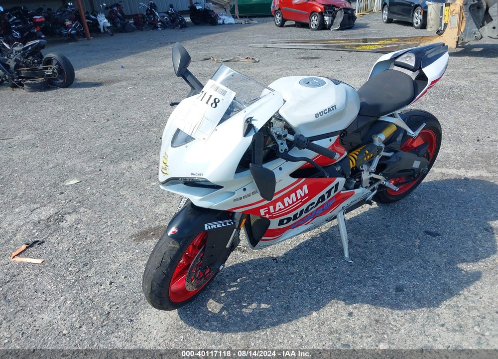 2016 DUCATI SUPERBIKE 959 PANIGALE VIN: ZDM14B1W7GB002211