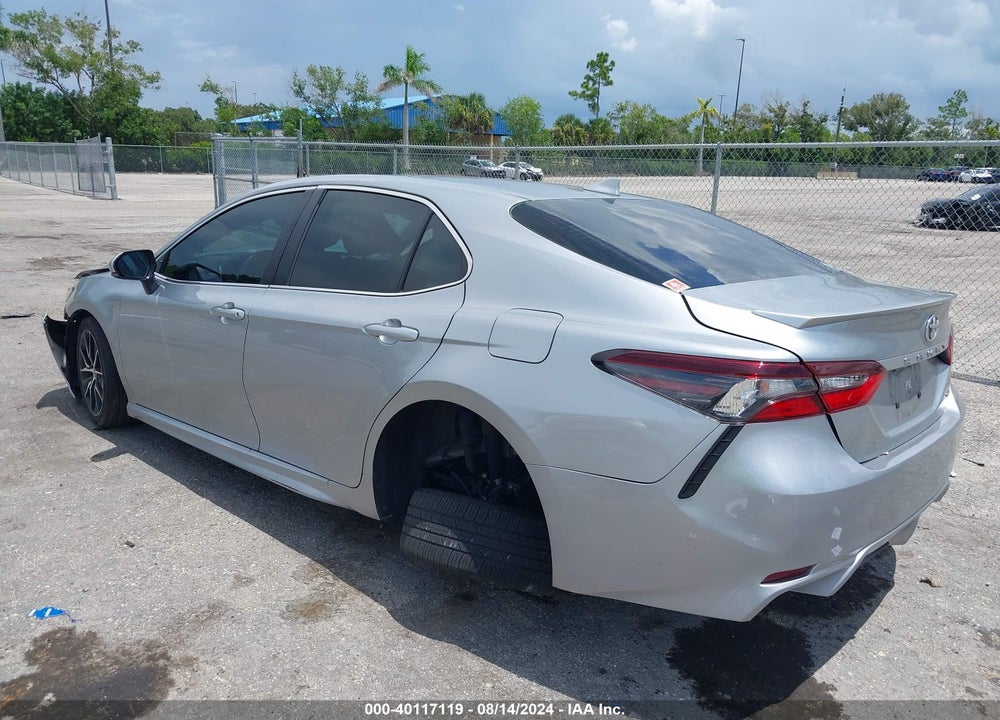 2021 TOYOTA CAMRY SE VIN: 4T1T11AK0MU615156