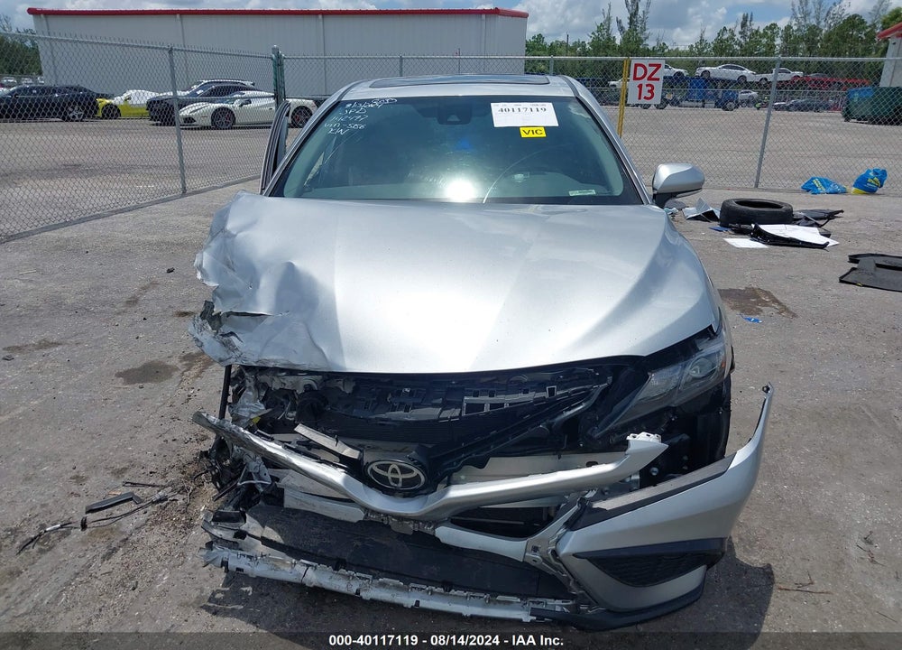 2021 TOYOTA CAMRY SE VIN: 4T1T11AK0MU615156