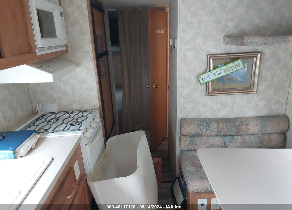 2003 COACHMEN CAP293TB VIN: 1TC2B027X31208984