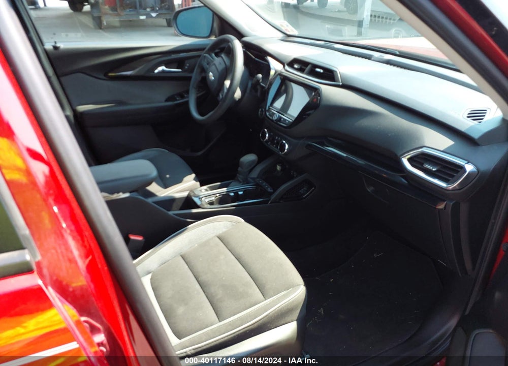 2021 CHEVROLET TRAILBLAZER FWD LT VIN: KL79MPSL6MB051151