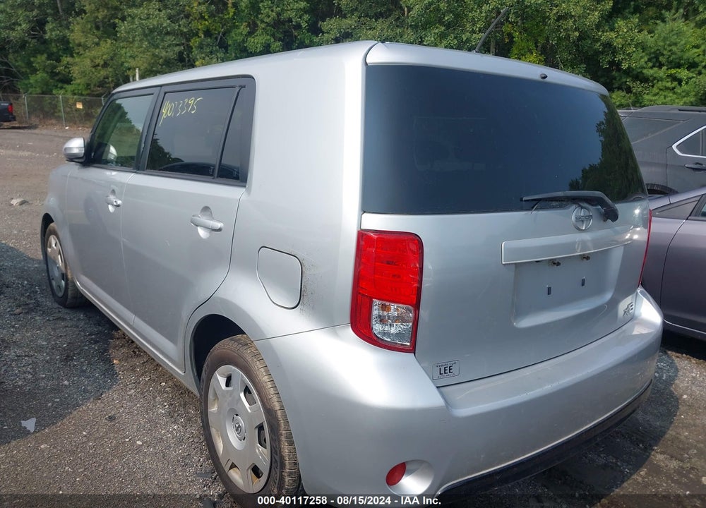 2015 SCION XB VIN: JTLZE4FE5FJ069017