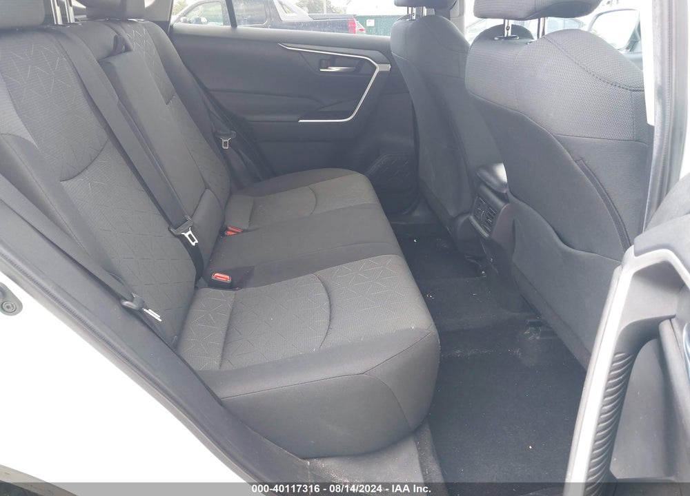2021 TOYOTA RAV4 XLE VIN: 2T3W1RFVXMW184394
