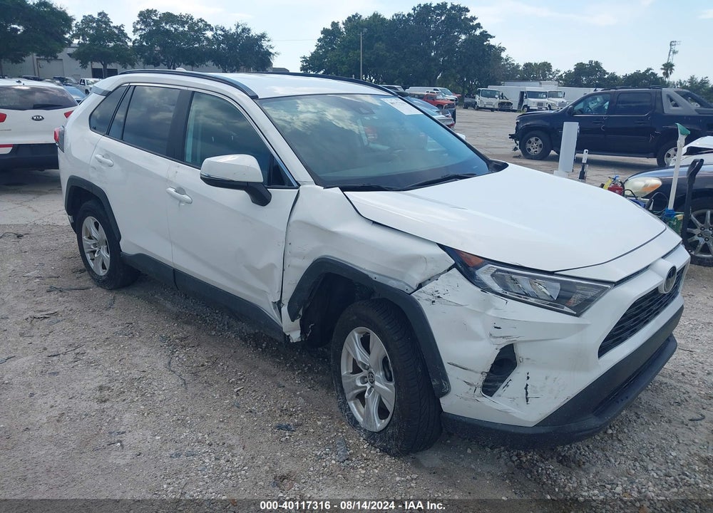 2021 TOYOTA RAV4 XLE VIN: 2T3W1RFVXMW184394