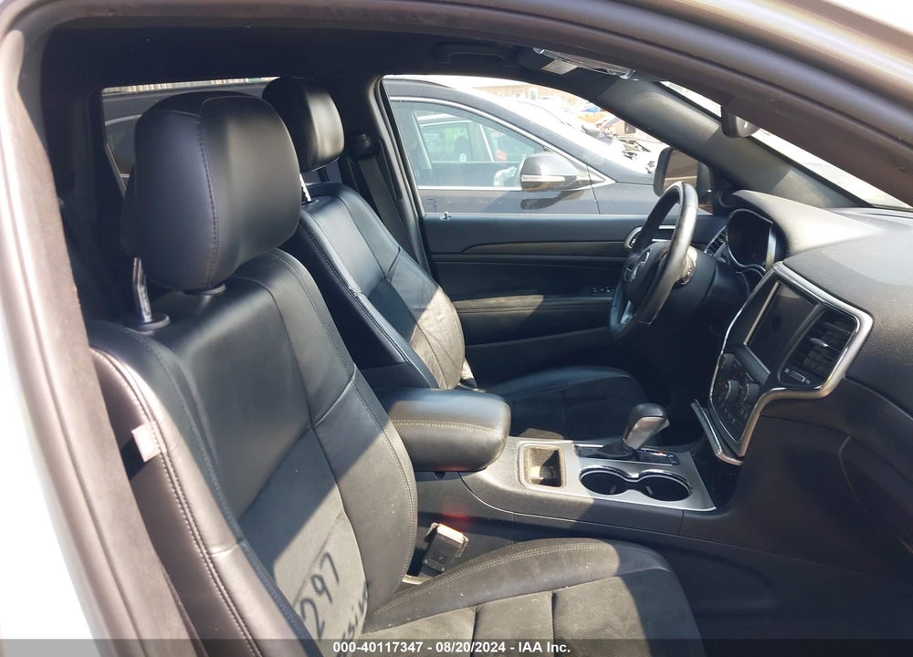 2018 JEEP GRAND CHEROKEE ALTITUDE 4X2 VIN: 1C4RJEAG0JC159517