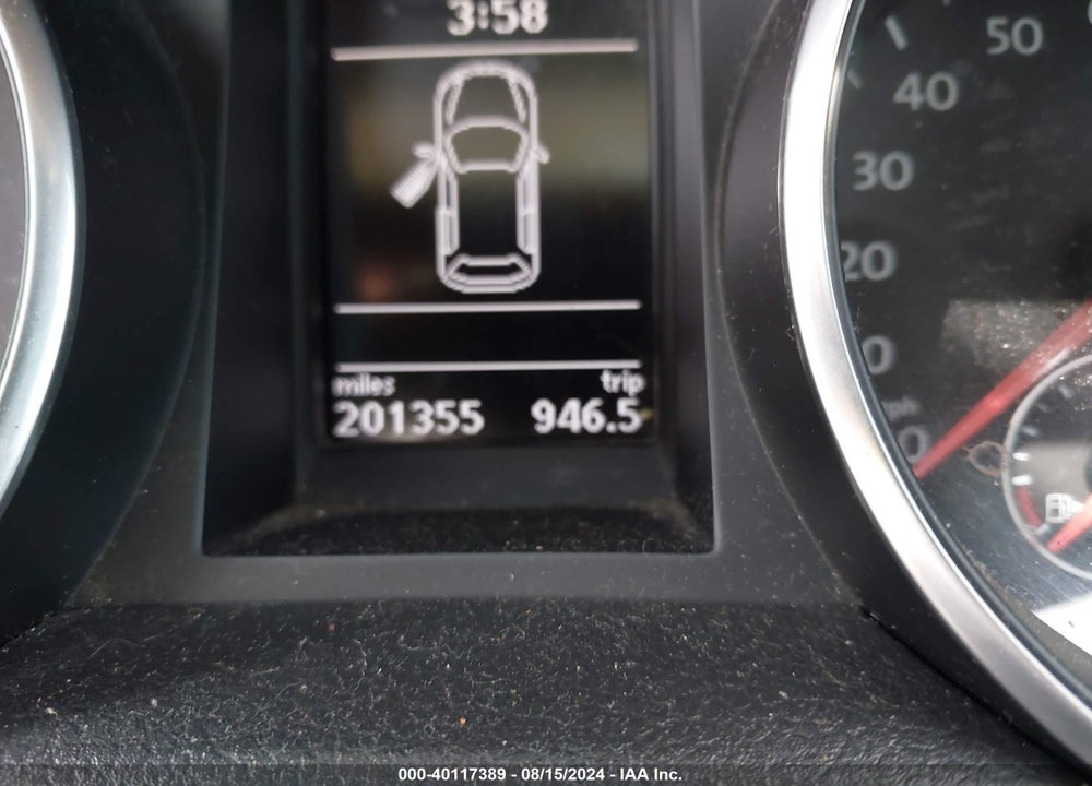 2011 VOLKSWAGEN GOLF TDI 2-DOOR VIN: WVWMM7AJ4BW040863