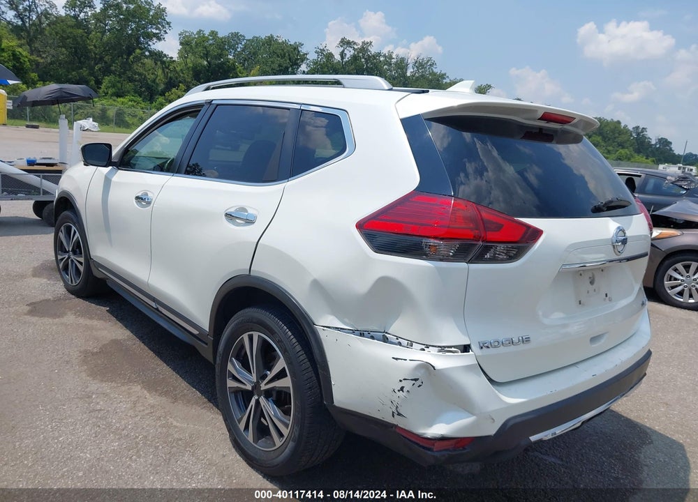 2017 NISSAN ROGUE SL VIN: 5N1AT2MV9HC818751
