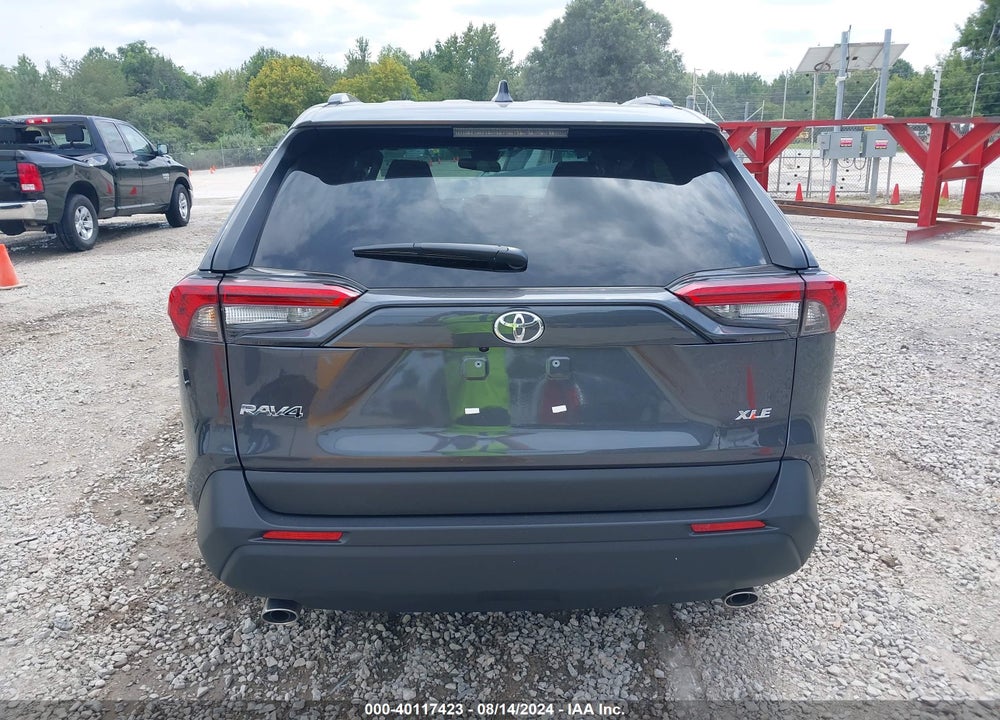 2024 TOYOTA RAV4 XLE VIN: 2T3W1RFV0RC271634