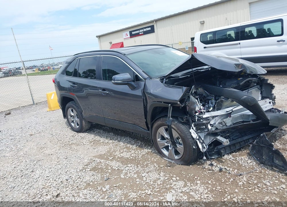 2024 TOYOTA RAV4 XLE VIN: 2T3W1RFV0RC271634