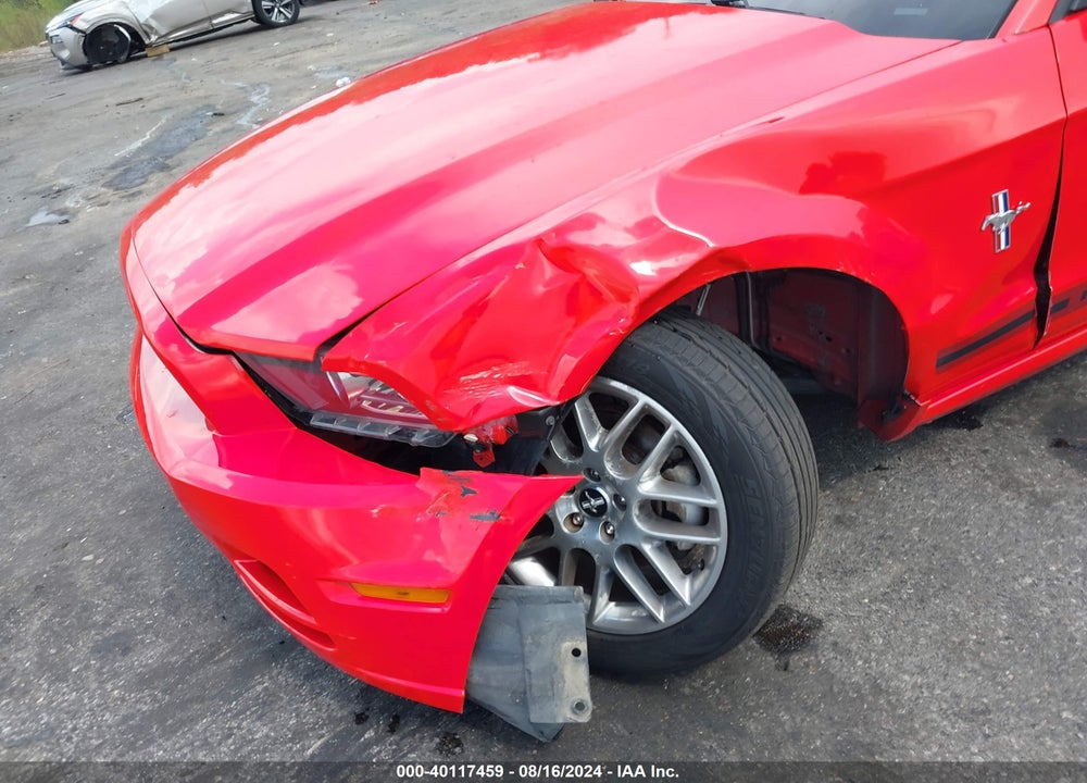 2013 FORD MUSTANG VIN: 1ZVBP8AM6D5249882
