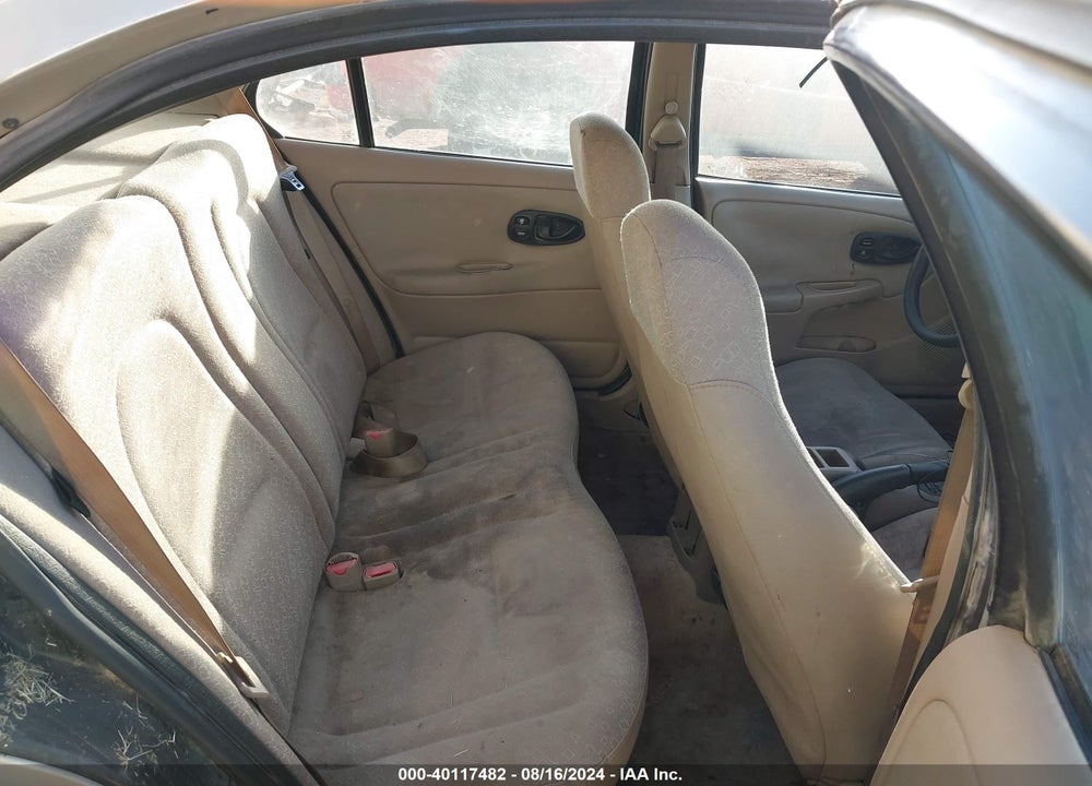 2002 SATURN S-SERIES SL1 VIN: 1G8ZH52842Z230102
