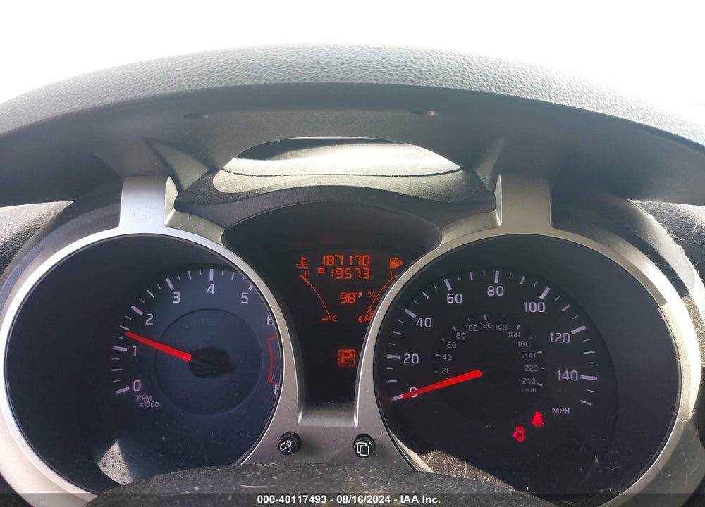 2013 NISSAN JUKE S VIN: JN8AF5MR0DT207523