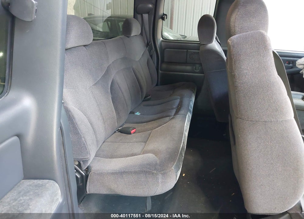 2000 GMC SIERRA 1500 VIN: 1GTEC19V3YZ308160