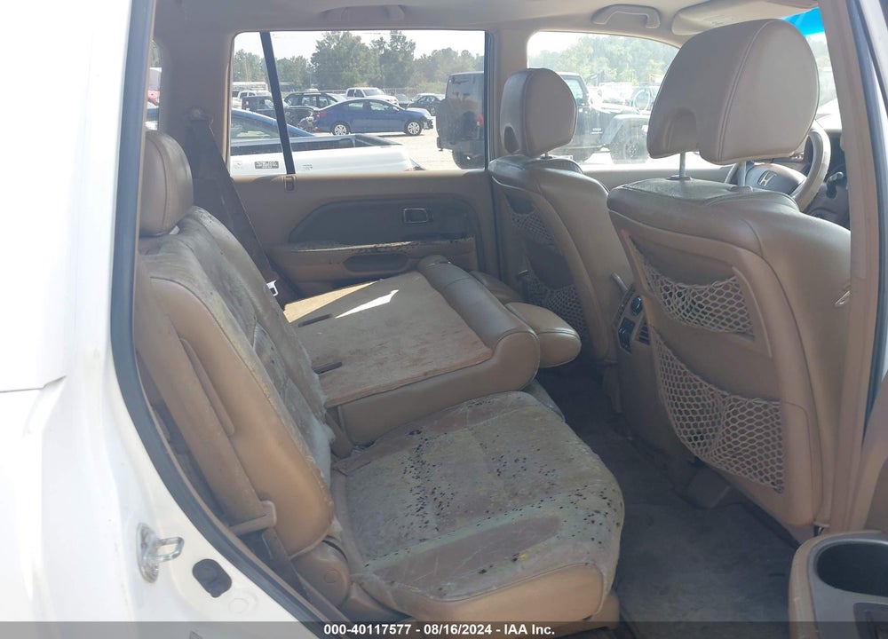 2008 HONDA PILOT EX-L VIN: 5FNYF18638B030977