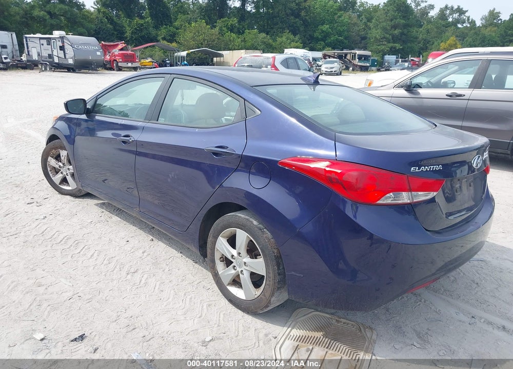 2013 HYUNDAI ELANTRA GLS VIN: 5NPDH4AE1DH227704