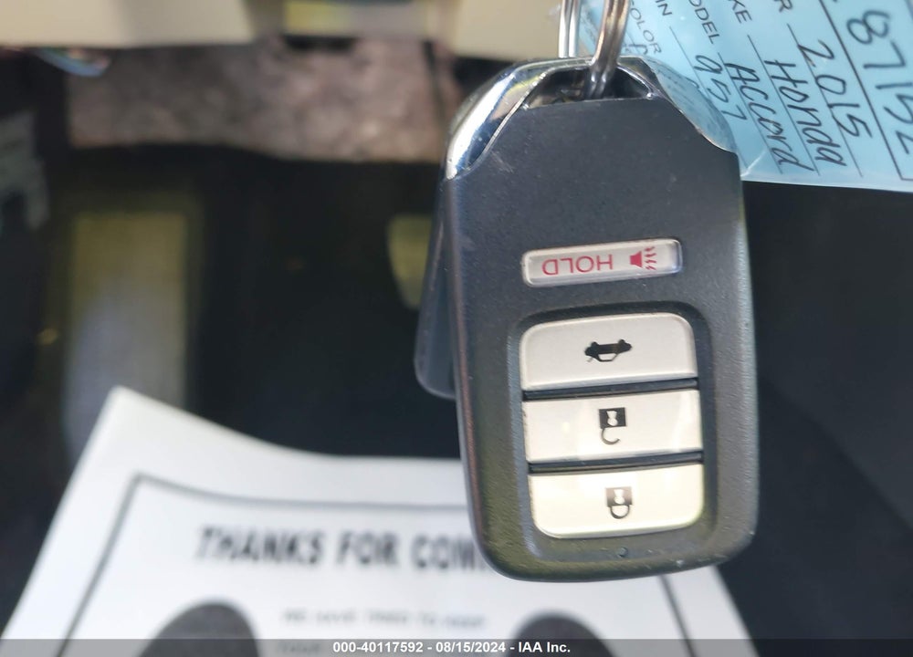 2015 HONDA ACCORD EX-L V-6 VIN: 1HGCR3F84FA027255