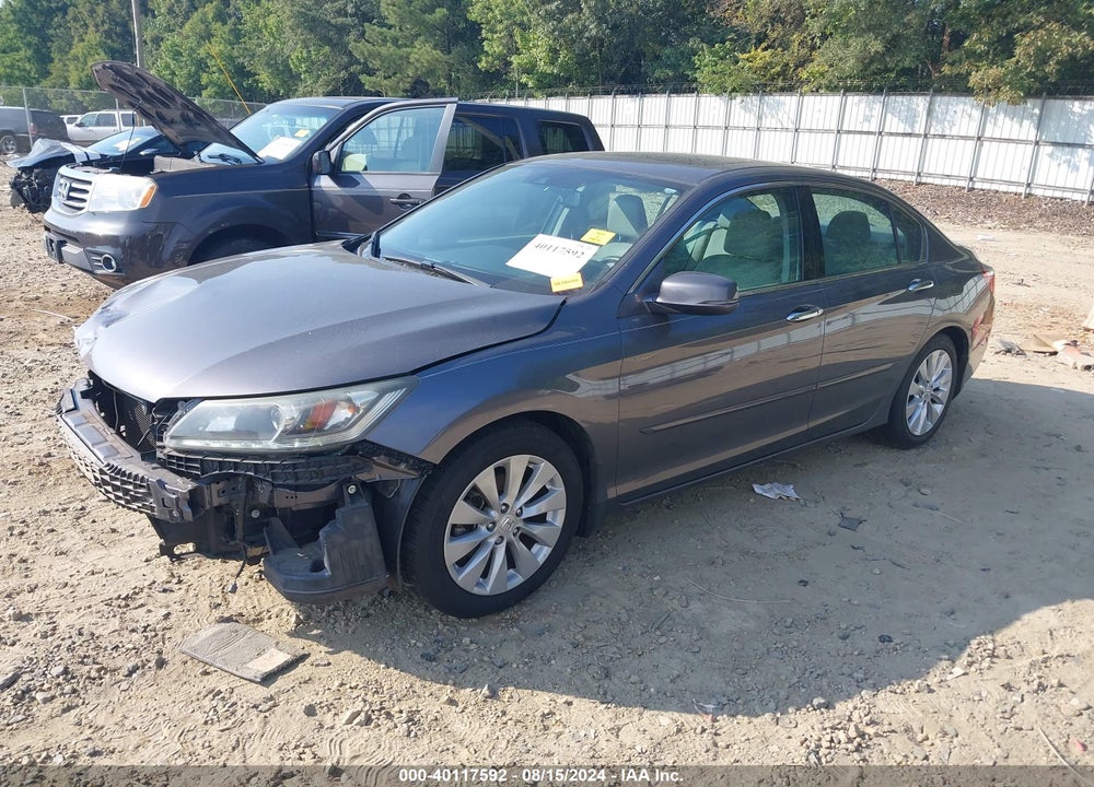 2015 HONDA ACCORD EX-L V-6 VIN: 1HGCR3F84FA027255