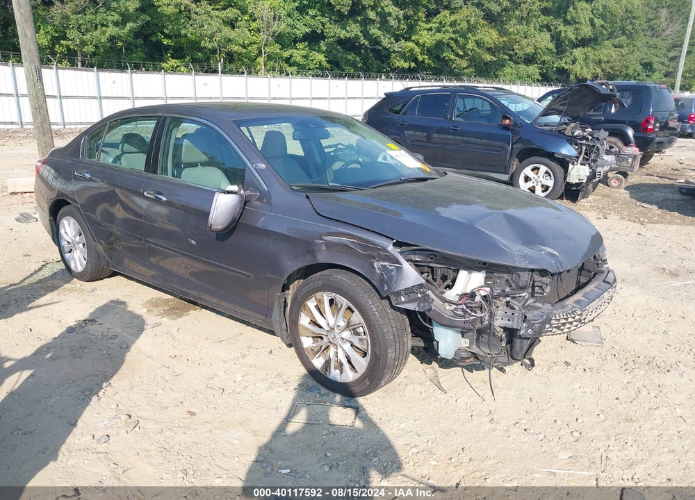 2015 HONDA ACCORD EX-L V-6 VIN: 1HGCR3F84FA027255