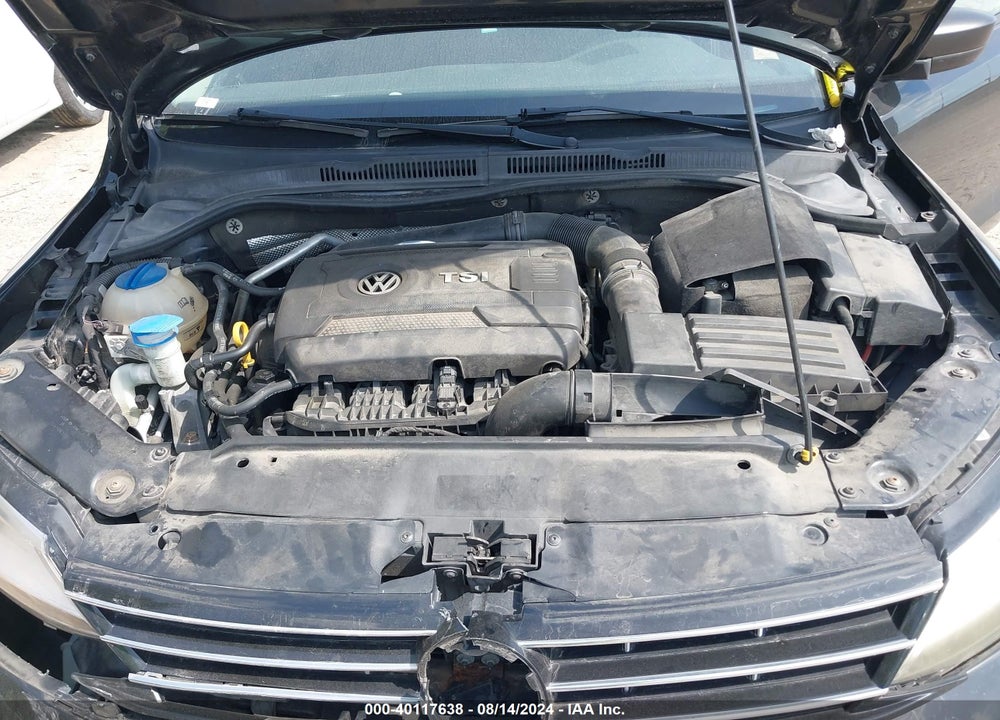 2015 VOLKSWAGEN JETTA 1.8T SE VIN: 3VWD07AJ9FM415323