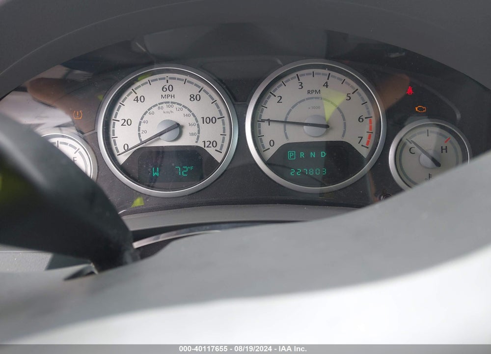 2010 CHRYSLER TOWN & COUNTRY TOURING VIN: 2A4RR5D17AR348098