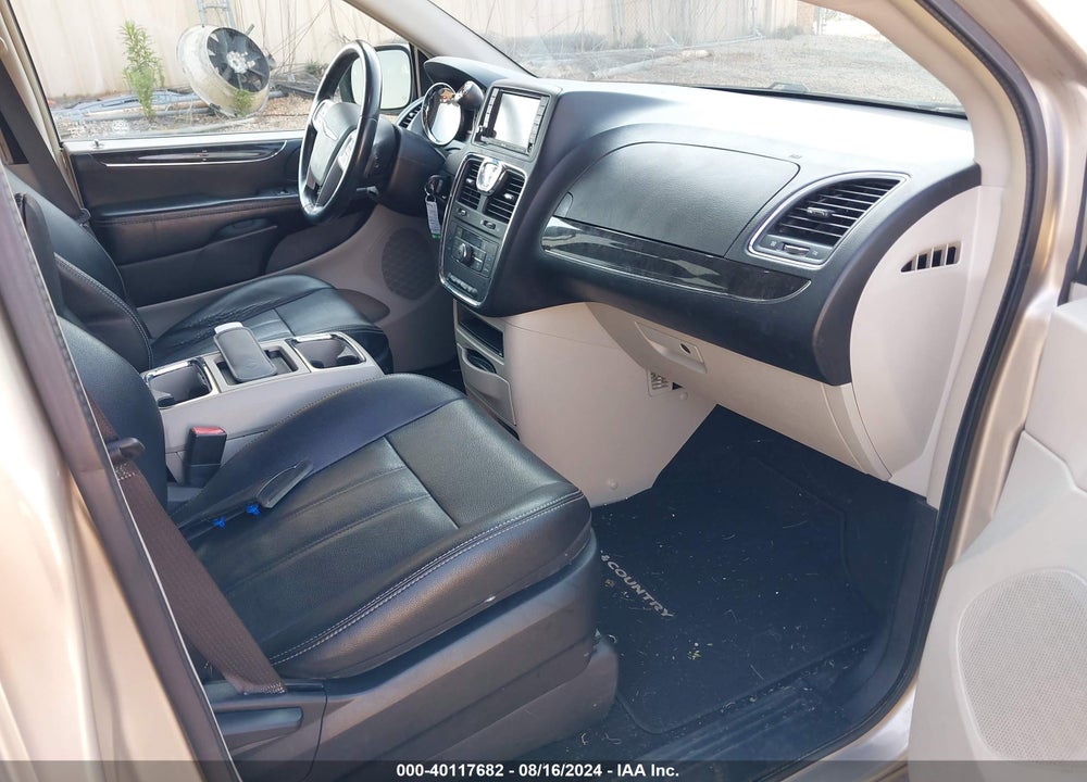 2015 CHRYSLER TOWN & COUNTRY TOURING VIN: 2C4RC1BG0FR588057