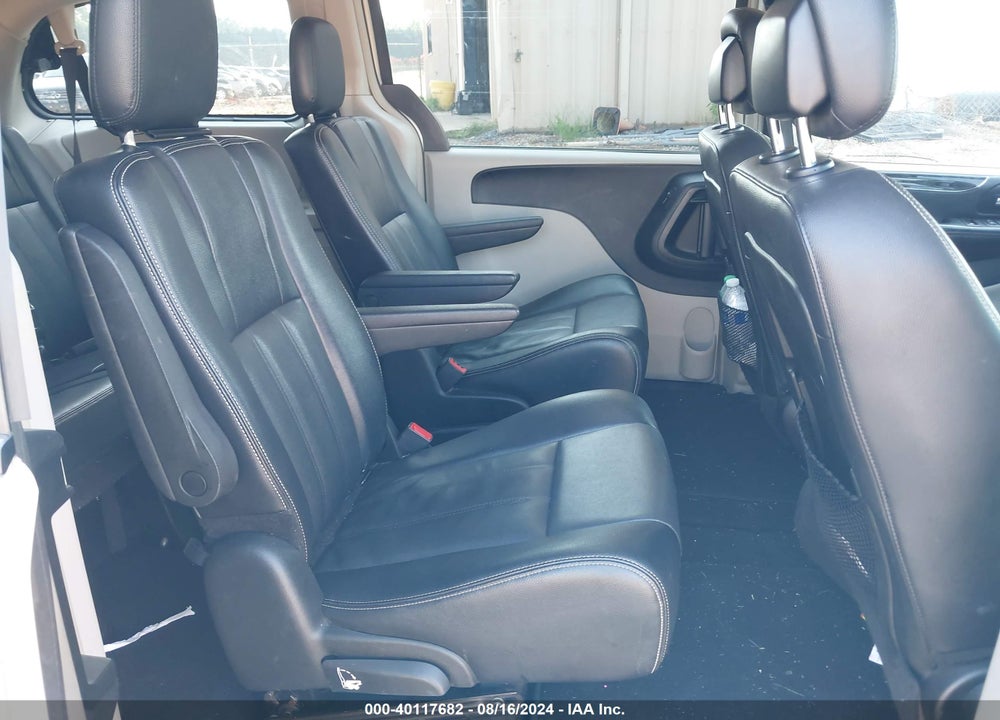 2015 CHRYSLER TOWN & COUNTRY TOURING VIN: 2C4RC1BG0FR588057
