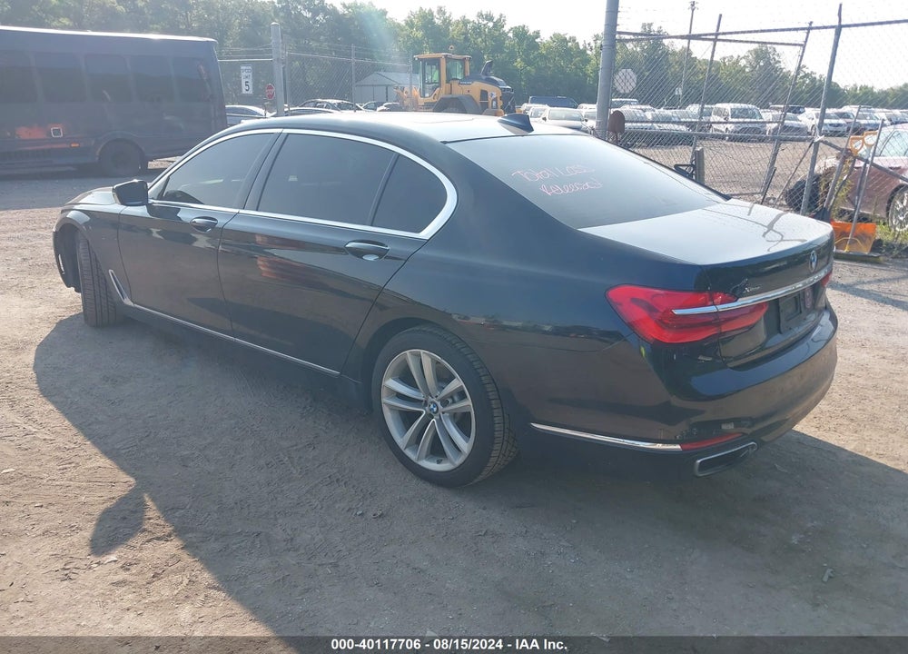 2016 BMW 750I XDRIVE VIN: WBA7F2C56GG420005