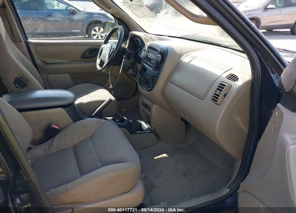2002 FORD ESCAPE XLT VIN: 1FMYU041X2KC92981