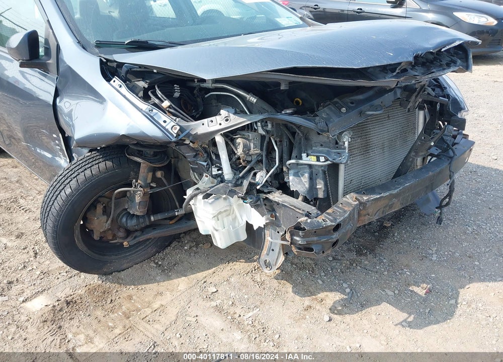 2018 TOYOTA COROLLA LE VIN: 2T1BURHE8JC084173