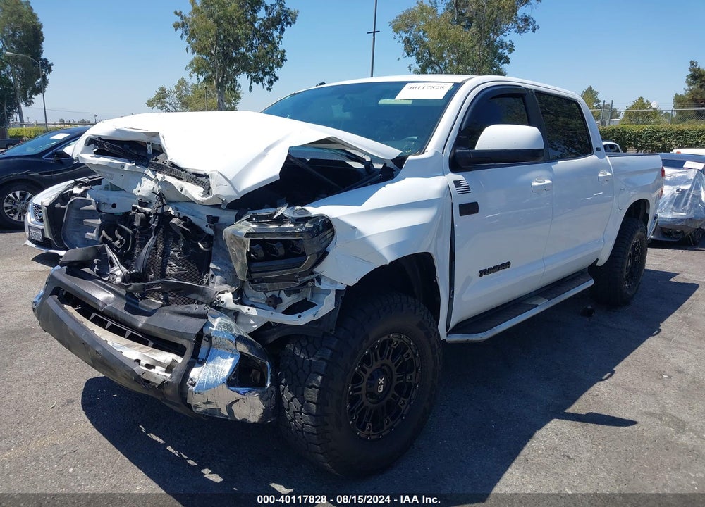 2017 TOYOTA TUNDRA SR5 5.7L V8 VIN: 5TFEY5F15HX213668